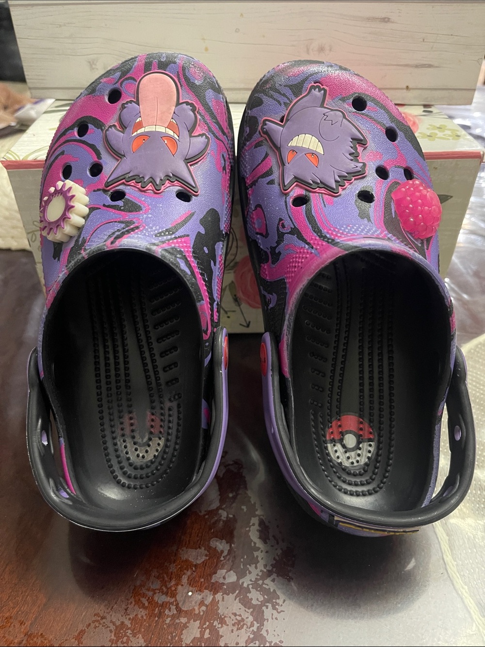 CROCS Purple and Pink Pokémon Gengar Kids Clogs size 4 Jr